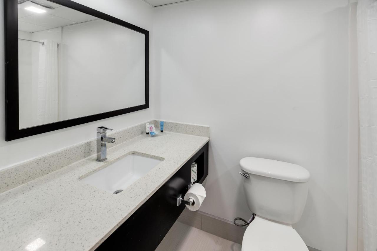 Blu Atlantic Hotel & Suites 미를 비치 외부 사진