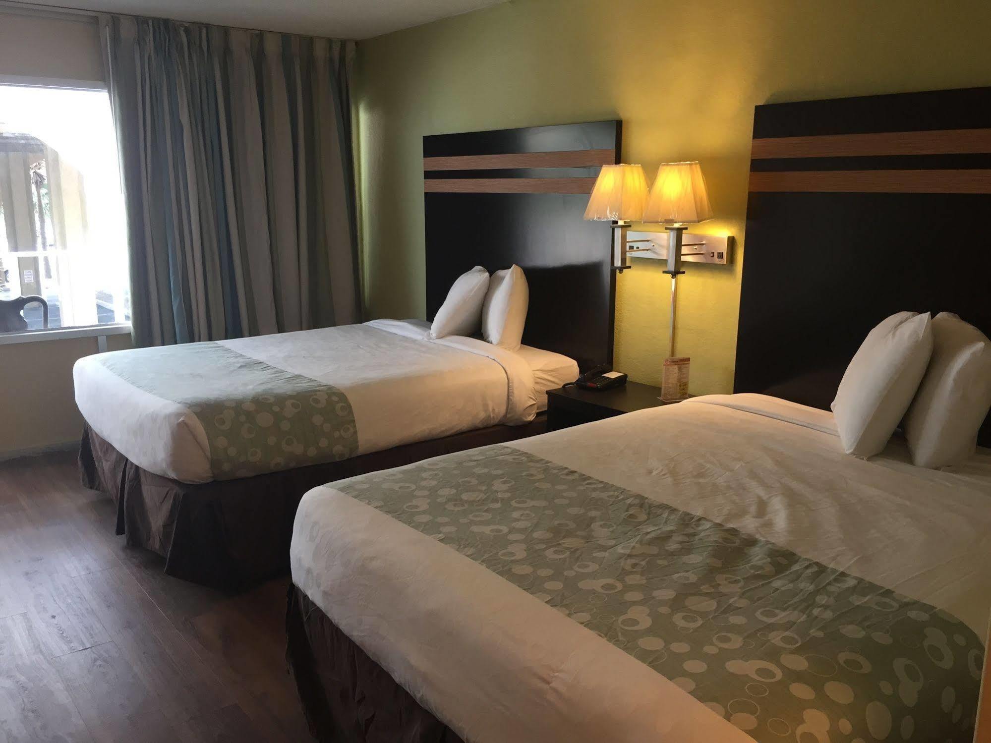 Blu Atlantic Hotel & Suites 미를 비치 외부 사진