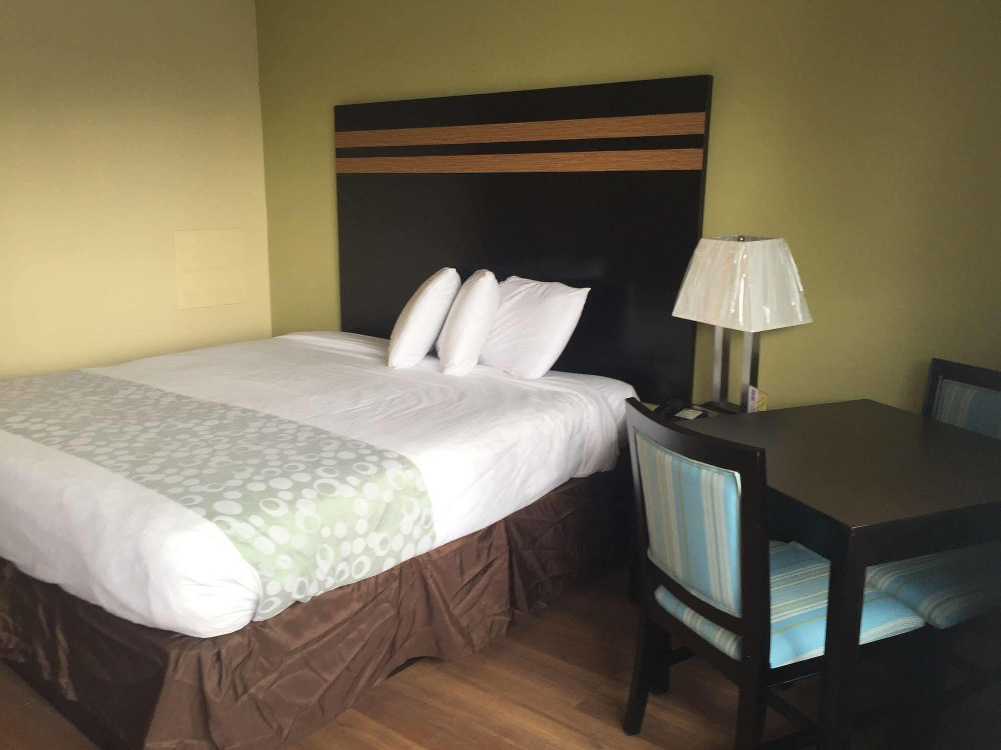 Blu Atlantic Hotel & Suites 미를 비치 외부 사진